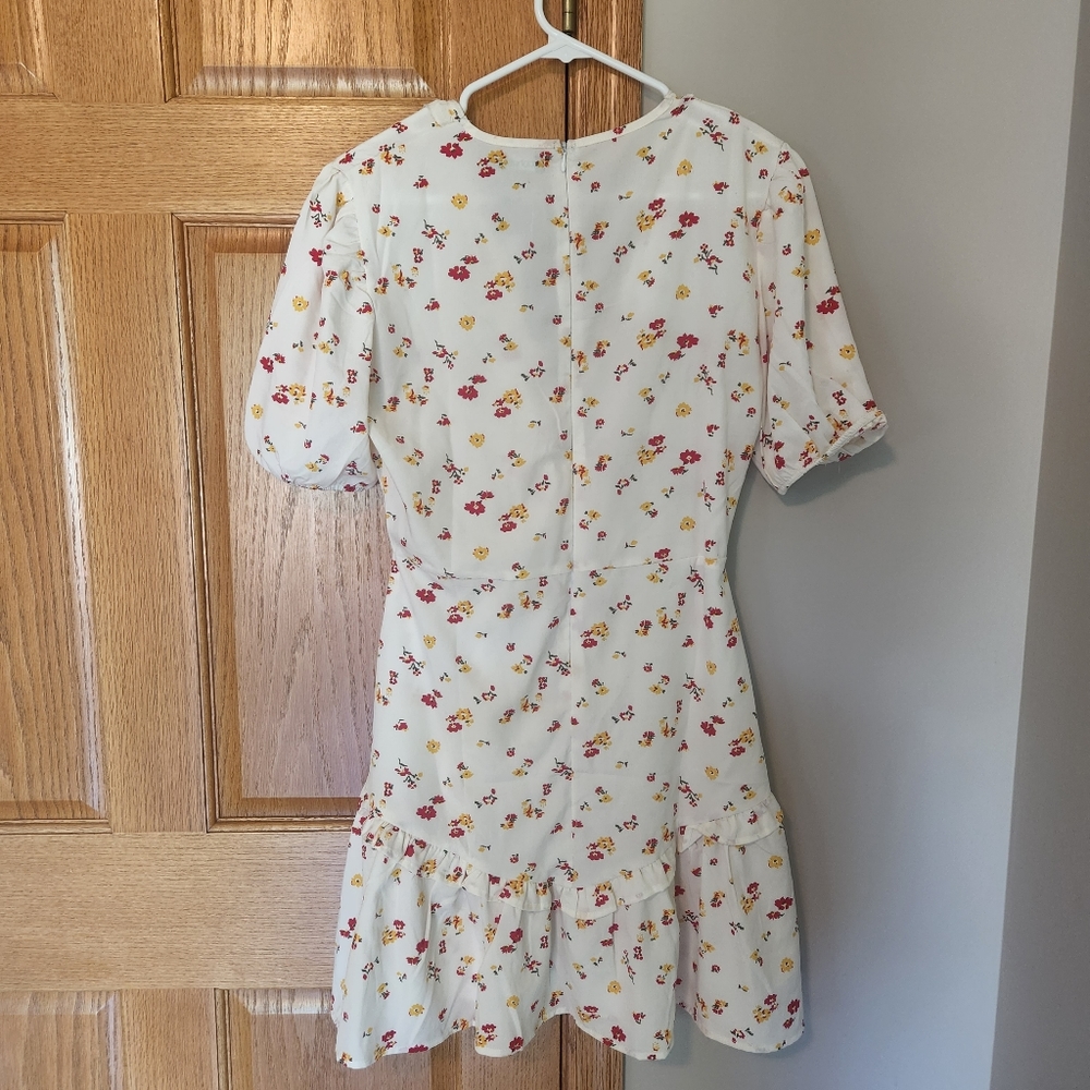 💥HP💥NWT boohoo Wrap Ruffle Detail Tea Dress - Picture 6 of 9